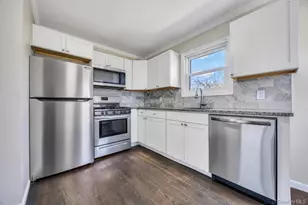 69 Parkway Blvd, Wyandanch, NY 11798 - Photo 3