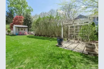 61 Cleveland Avenue, Glen Head, NY 11545 - Photo 21