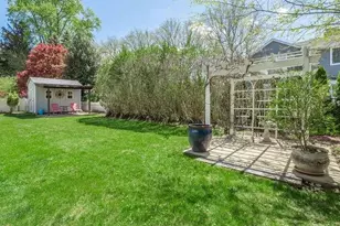 61 Cleveland Ave, Glen Head, NY 11545 - Photo 21
