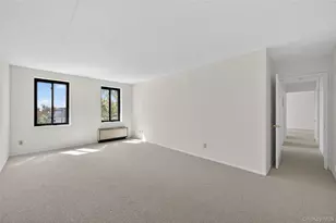 175 Maple Ave, Westbury, NY 11590 - Photo 17