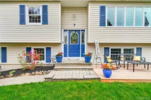 7 Gurran Dr, Stony Point, NY 10980 - Photo 5