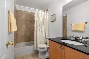 19 Terrace Ln, Patchogue, NY 11772 - Photo 21