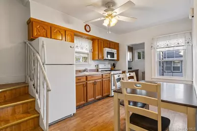 41 Rhodes Street, New Rochelle, NY 10801 - Photo 7