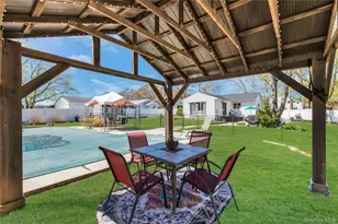 183 Division Ave, Blue Point, NY 11715 - Photo 29