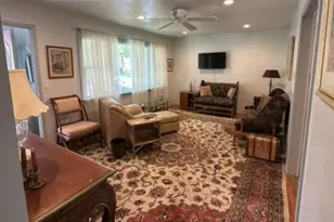 29 Maryland Blvd, Hampton Bays, NY 11946 - Photo 3