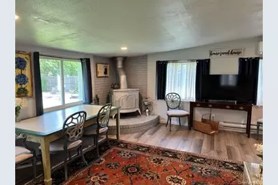 29 Maryland Boulevard, Hampton Bays, NY 11946 - Photo 5