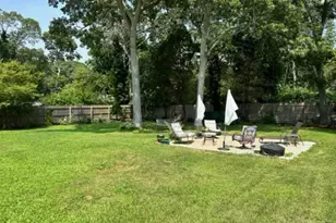 29 Maryland Blvd, Hampton Bays, NY 11946 - Photo 13