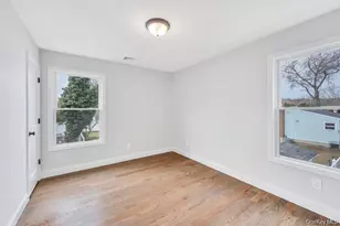 42 Volta Dr, Deer Park, NY 11729 - Photo 19