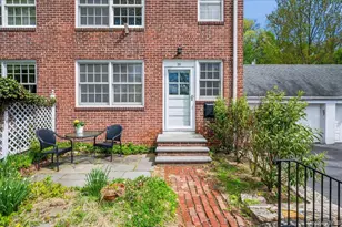645 N Broadway, Hastings on Hudson, NY 10706 - Photo 11