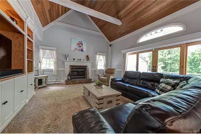 22 Cricket Court, Wading River, NY 11792 - Photo 5