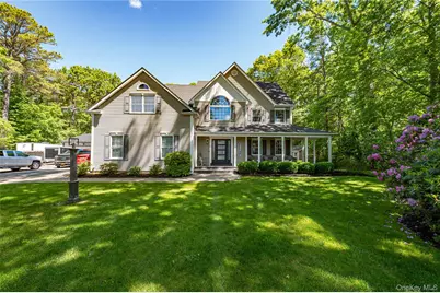 22 Cricket Court, Wading River, NY 11792 - Photo 31