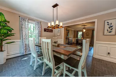 22 Cricket Court, Wading River, NY 11792 - Photo 7