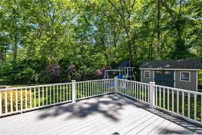 22 Cricket Court, Wading River, NY 11792 - Photo 27