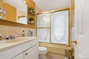 283 Hawthorne Ave, Uniondale, NY 11553 - Photo 11