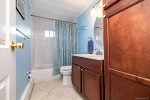 44 Meyer Ln, Medford, NY 11763 - Photo 17
