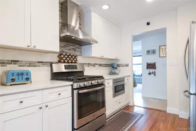 643 Pelham Road #7 D, New Rochelle, NY 10805 - Photo 15