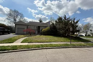 1 Rose Ln, East Rockaway, NY 11518 - Photo 3