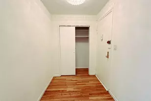 270 N Broadway, Yonkers, NY 10701 - Photo 17