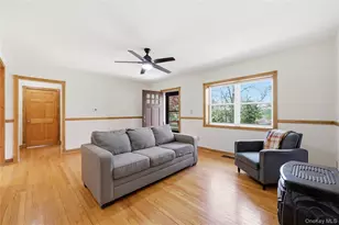 7 Vincent Ln, Pine Island, NY 10969 - Photo 5