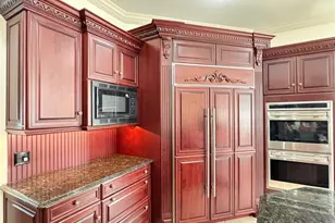 8 China Ln, East Setauket, NY 11733 - Photo 11