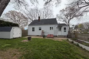 17 Eastover Rd, Sayville, NY 11782 - Photo 19