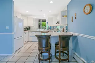 54 Marwood Pl, Stony Brook, NY 11790 - Photo 5