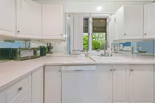 54 Marwood Pl, Stony Brook, NY 11790 - Photo 7