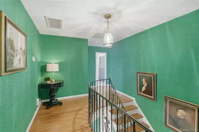 9 Sunset Lane, Garden City, NY 11530 - Photo 15