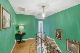 9 Sunset Ln, Garden City, NY 11530 - Photo 15