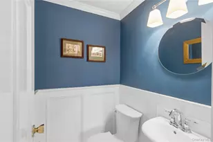 9 Sunset Ln, Garden City, NY 11530 - Photo 7