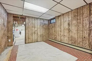 44 Steven Pl, Smithtown, NY 11787 - Photo 37