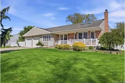 44 Steven Place, Smithtown, NY 11787 - Photo 3