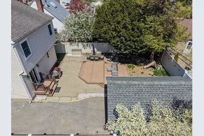 141 Collins Avenue, Williston Park, NY 11596 - Photo 23