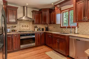 141 Collins Ave, Williston Park, NY 11596 - Photo 7