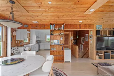 33 Schooner, Ocean Beach, NY 11770 - Photo 5