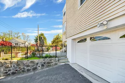 1149 Jensen Avenue, Mamaroneck, NY 10543 - Photo 25