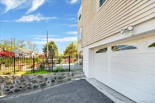 1149 Jensen Ave, Mamaroneck, NY 10543 - Photo 25