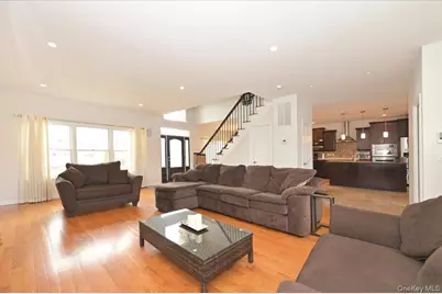 46 Scott Street, Massapequa Park, NY 11762 - Photo 9