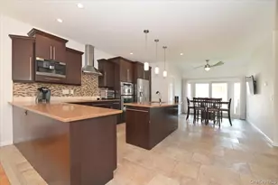 46 Scott St, Massapequa Park, NY 11762 - Photo 15