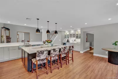 26 Peachtree Lane, Mount Sinai, NY 11766 - Photo 15