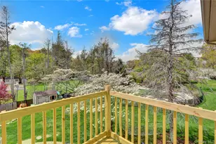 26 Peachtree Ln, Mount Sinai, NY 11766 - Photo 33