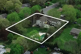 26 Peachtree Ln, Mount Sinai, NY 11766 - Photo 45