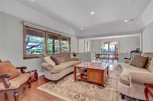 26 Peachtree Ln, Mount Sinai, NY 11766 - Photo 19