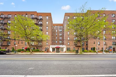 71-11 Yellowstone Boulevard #4B, Forest Hills, NY 11375 - Photo 1