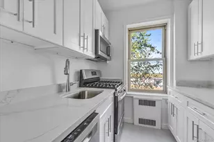 84-49 168th St, Jamaica, NY 11432 - Photo 7