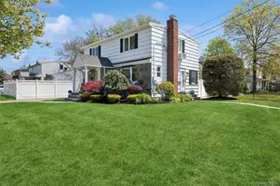 1804 Maurice Ave, East Meadow, NY 11554 - Photo 29