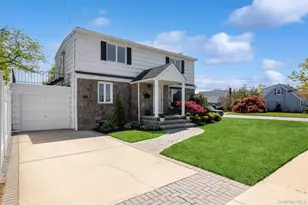 1804 Maurice Ave, East Meadow, NY 11554 - Photo 3