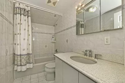 203 Saddle Lane, Levittown, NY 11756 - Photo 21