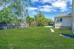 5 Warren Pl, Plainview, NY 11803 - Photo 35