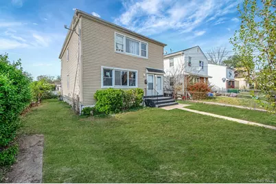 95 Wellesley Street, Hempstead, NY 11550 - Photo 1